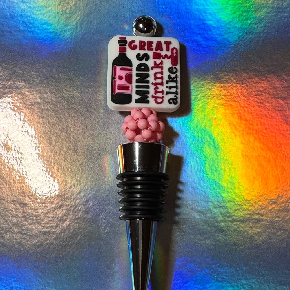 Wine Bottle Stopper with Pink and Black Design